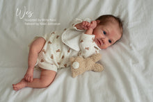 Load image into Gallery viewer, PROTOTYPE Wes Reborn by Nikki Johnston - Sculpted by Mitre Kooi