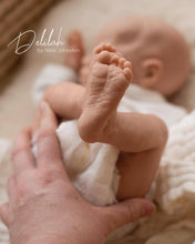 Load image into Gallery viewer, Delilah - (Sold Out)