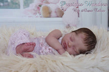 Load image into Gallery viewer, Lexi (Sold Out)