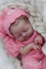 Load image into Gallery viewer, Isabella (Sold Out)