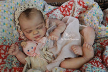 Load image into Gallery viewer, Kiara - (Sold Out)