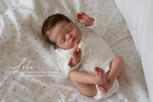Load image into Gallery viewer, PROTOTYPE Lola - Complete Baby Reborn by Nikki Johnston, Sculpted by Beatriz Clemente