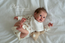 Load image into Gallery viewer, PROTOTYPE Elsie Reborn by Nikki Johnston - Sculpted by Mirte Kooi