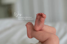 Load image into Gallery viewer, PROTOTYPE Wes Reborn by Nikki Johnston - Sculpted by Mitre Kooi